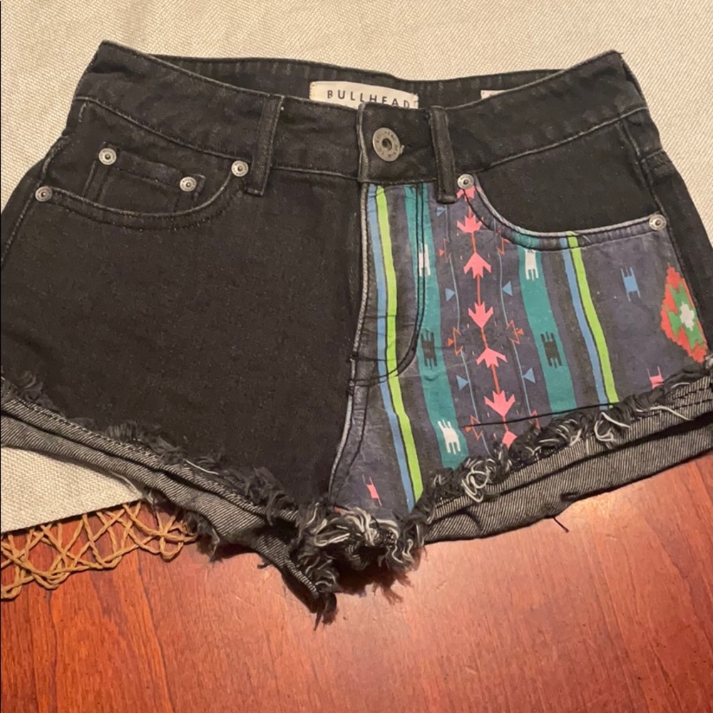 Bullhead high rise shorts size 00